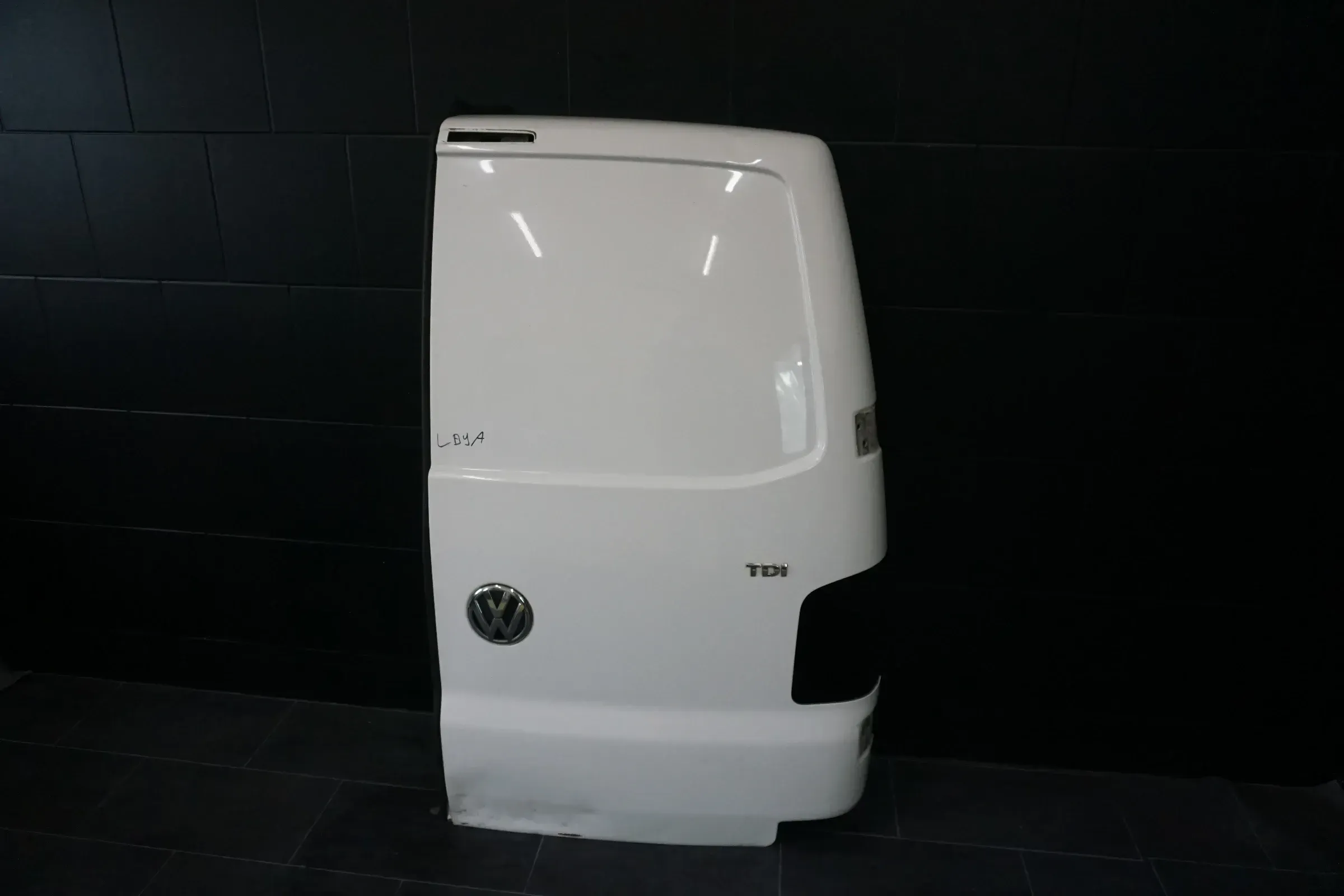 HECKKLAPPE rechts VOLKSWAGEN VW T5 Klapptür Flügeltür R902 Weiß Tür - Bild 1
