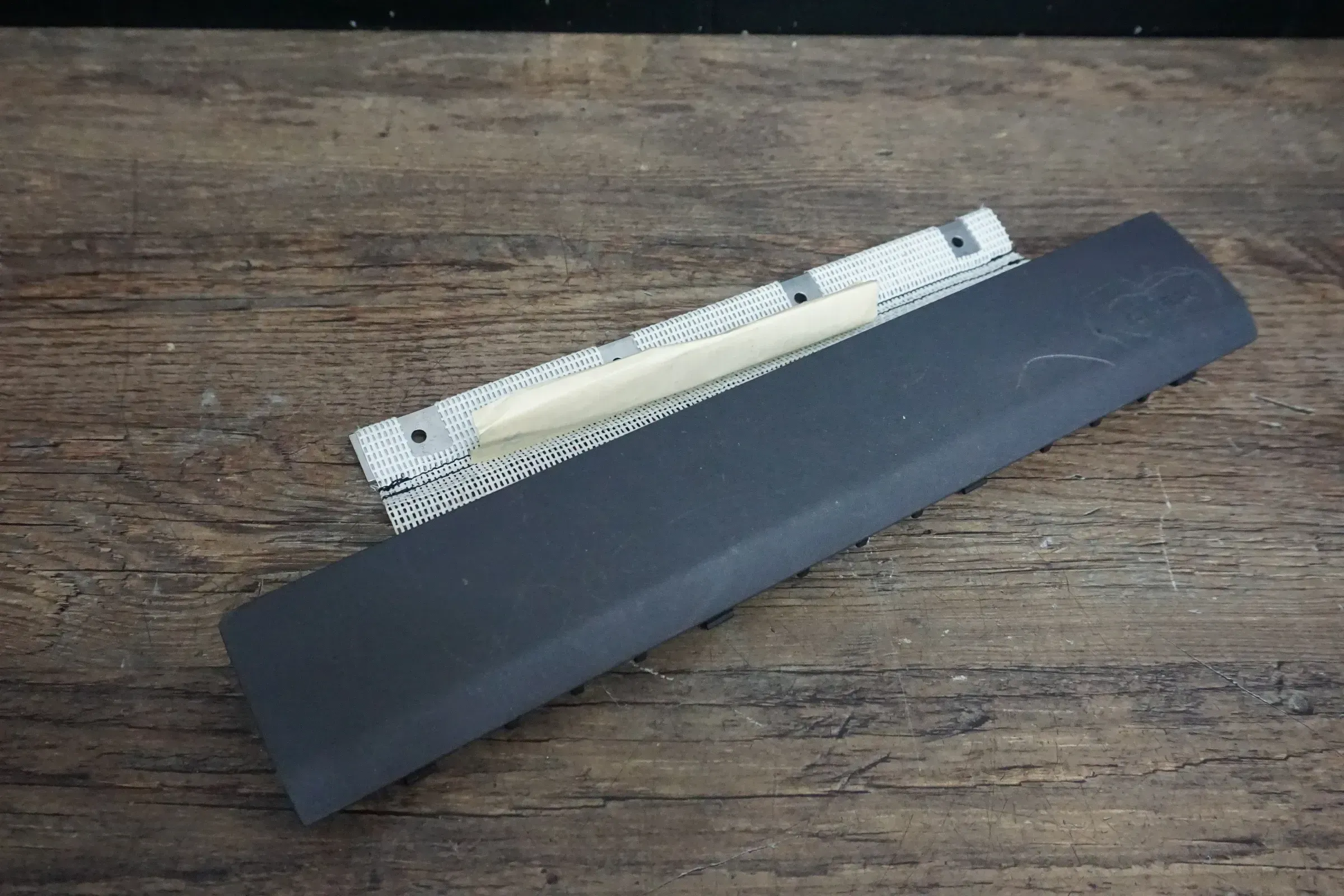Abdeckung VW T5 FL Transporter für Armaturenbrett Verkleidung 7E1880214A - Bild 1