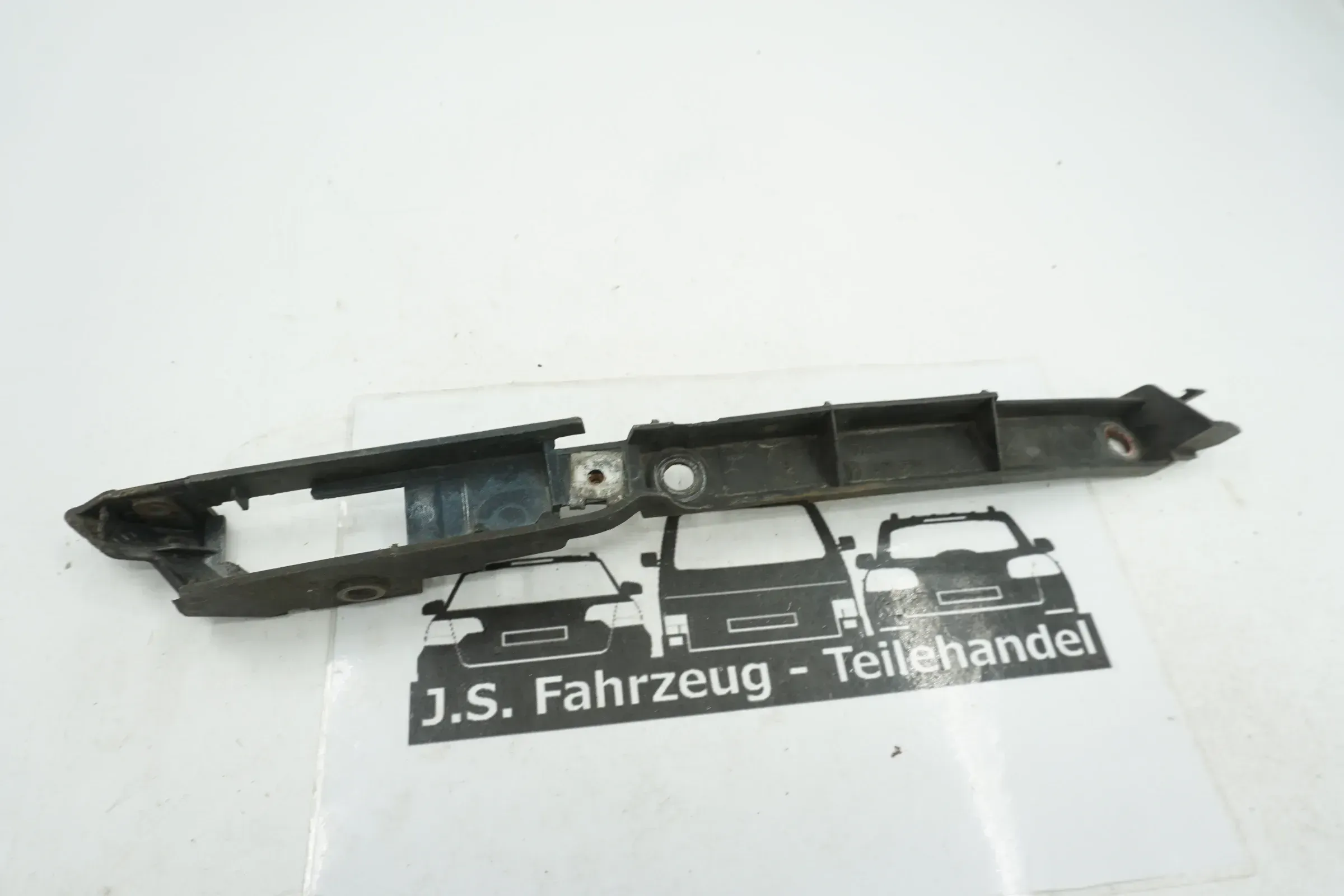 Porsche 911 996 Stoßstange vorne rechts außen Träger 99650553603 - Bild 1