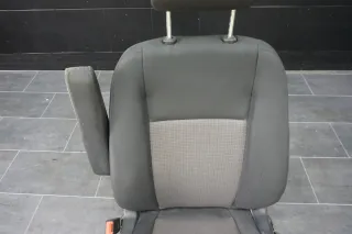 Fahrersitz vorne links Sitz def Ford Transit Custom 300 18.1922.067 2016 Schwarz - Bild 4