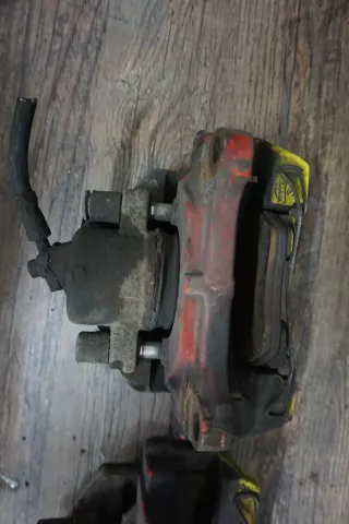 VW Golf V 5 1K VI 6 5K GTI orig. Bremsanlage Bremssattel Bremse vorne - Bild 5