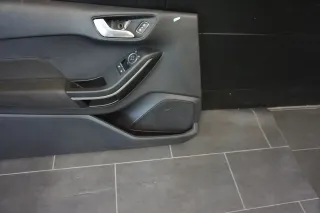 Ford Fiesta Mk8 VII Türverkleidung Verkleidung Vorn Links H1BB-B23943-AM 1GKE - Bild 3
