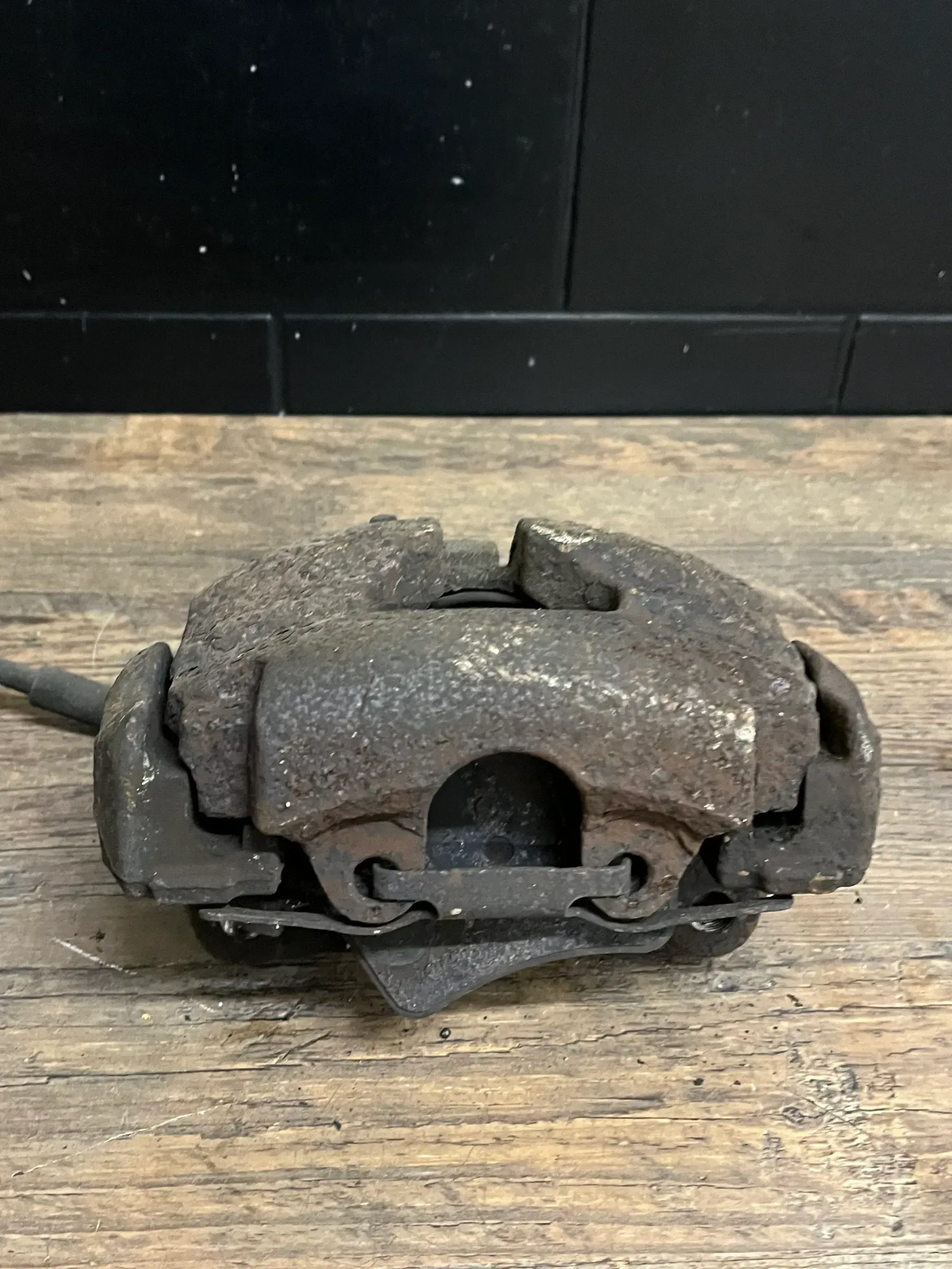 VW T5 2,5TDI 130PS BREMSSATTEL SATTEL vorne rechts ATE 308x30mm - Bild 1