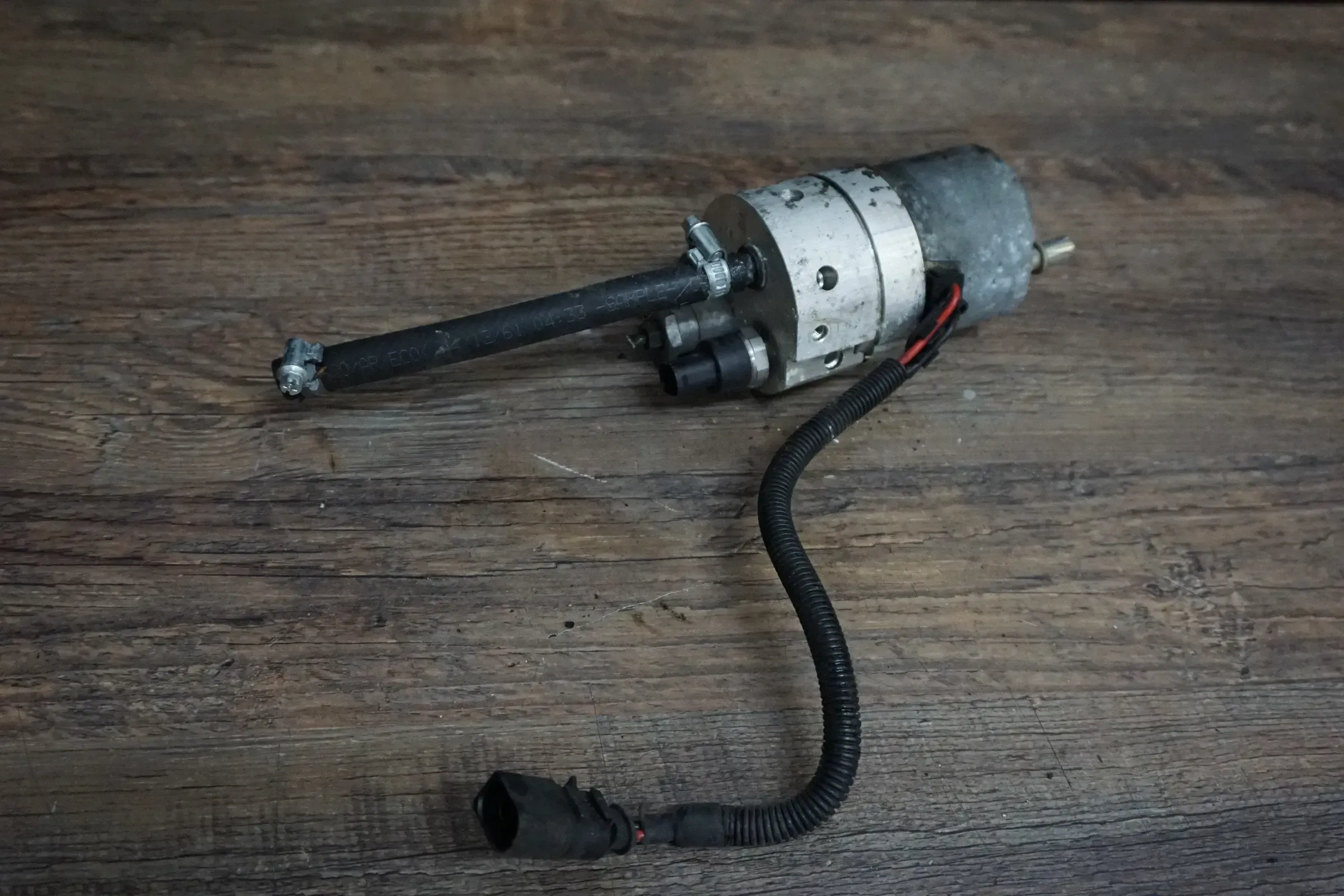 VW T4 Aschenbecher 7D0857331B/A Einsatz Aschenbecher Schalttafel Verkleidung - Bild 1