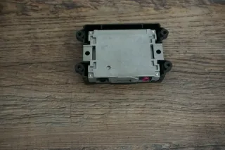 Audi A1 S1 8X A8 4H Antennenverstärker Antenne Verstärker Steuergerät 4H0035446A - Bild 2
