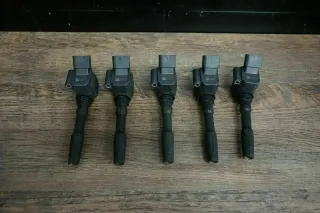 1x Stück Audi A4 8W A5 F5 2.0 35TFSI 06H905110L Zündspule mit Zündkerzenstecker - Bild 1