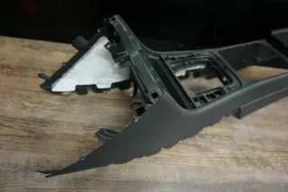 VW Passat B6 3C Mittelkonsole Verkleidung 3C1863243B Satinschwarz - Bild 2