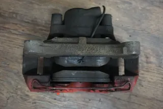 Audi A4 8K2 B8 2,0 TDI Bremssättel vorne links 755 - Bild 4