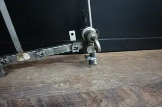 Kraftstoffverteiler Einspritzleiste 077133681T Audi RS6 Plus 4B 4,2T BCY BRV - Bild 2