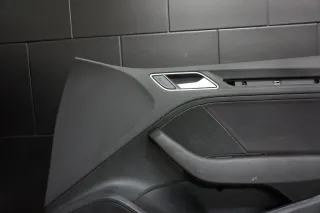 Audi A3 8V Limousine Stoff Türverkleidung vorne rechts Beif. schwarz 8V5867104A - Bild 5