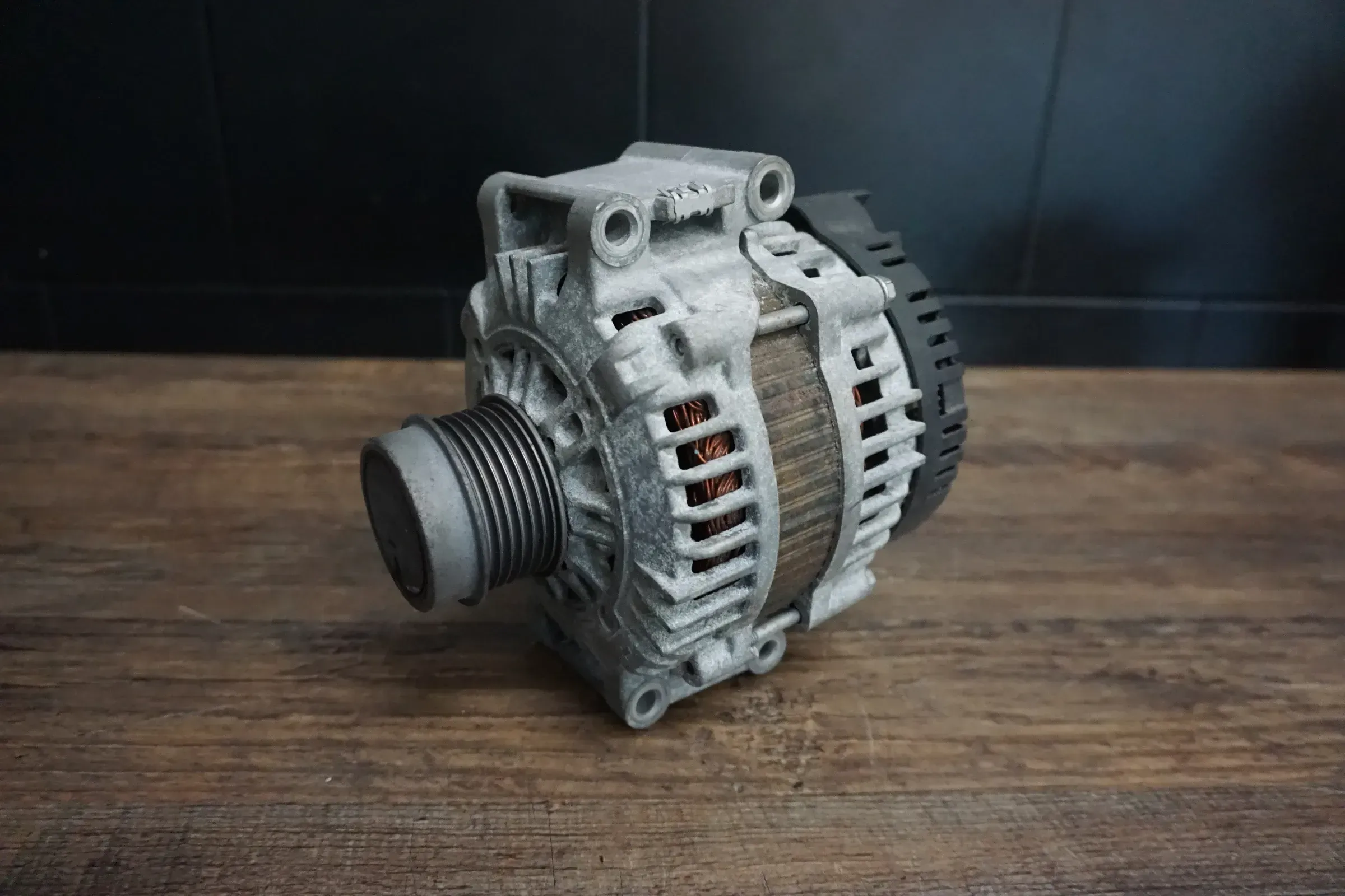 Audi A6 4G 2.0 TFSI Lichtmaschine Generator 180A 06H903016T / 06H 903 016 T - Bild 1