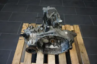 Volkswagen Golf 4 1,9l TDI Getriebe 5-Gang Schaltgetriebe FUH - Bild 1