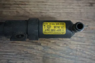 VW Passat 3C 3C0955103A Hubzylinder links Scheinwerferreinigung - Bild 5