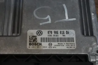 VW Transporter T5 2.5 TDI Motorsteuergerät Steuergerät Motor ECU 070906016BA AXD - Bild 5