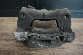 Bremszange links vorne VW Transporter T5 Pritsche/Fahrgestell 7H0105A - Bild 5