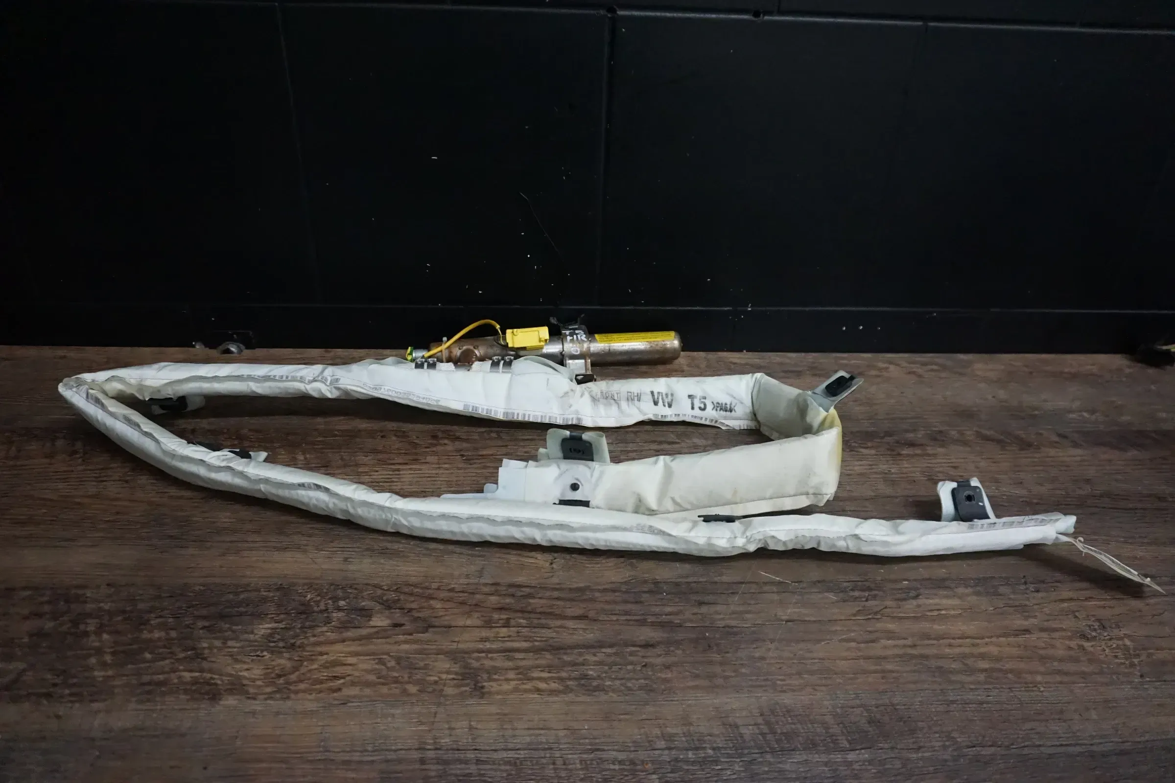 VW Bus T5 7H Kopfairbag Rechts 7H5880744D - Bild 1
