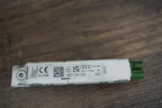 Audi TTRS 8S TT TTS Cabrio Antennenverstärker Verstärker Antenne 8S7035225 - Bild 3
