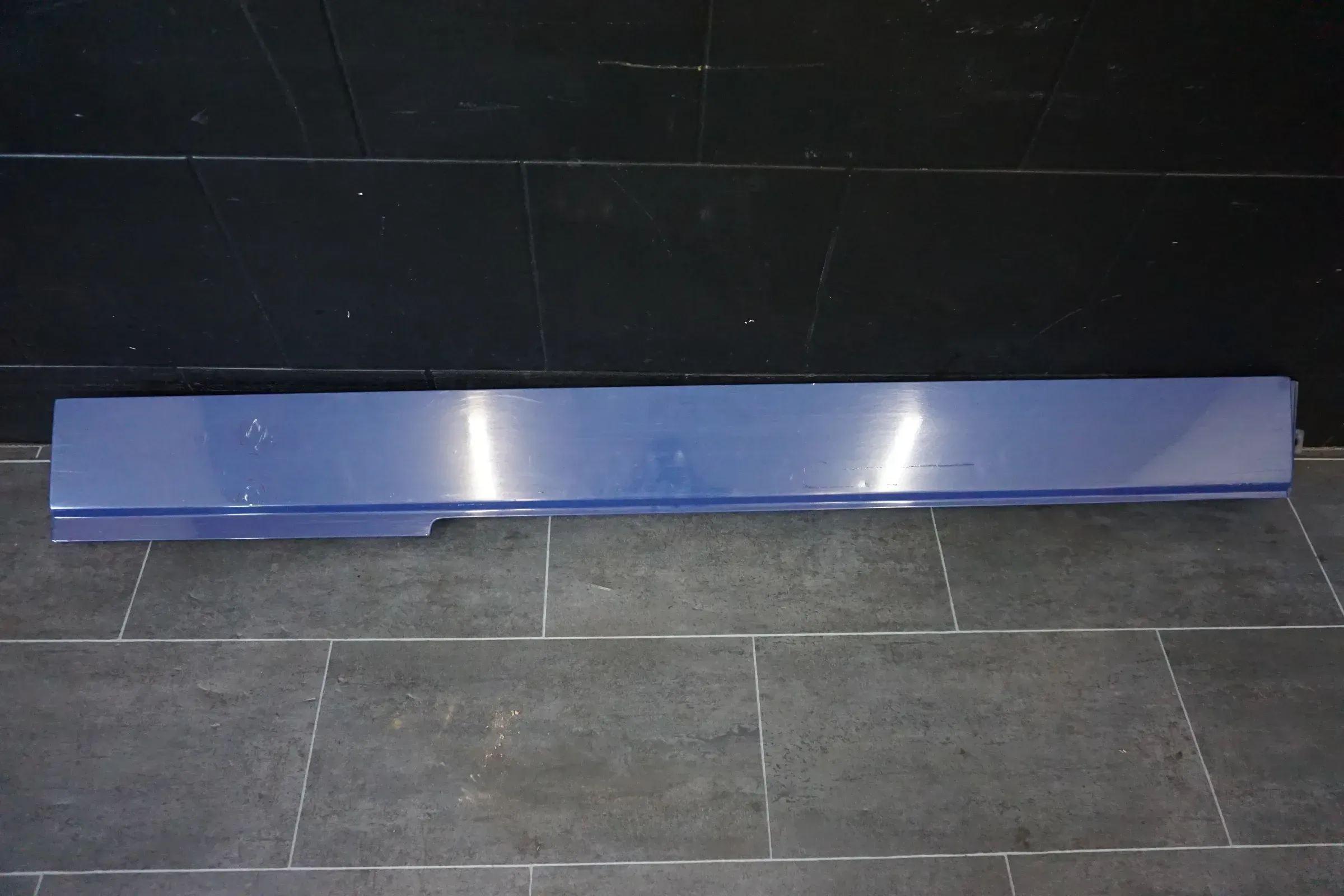 VW T5 Multivan Abdeckung Schiebetür rechts 7H3843796G LL5M Blau Langer Radstand - Bild 1