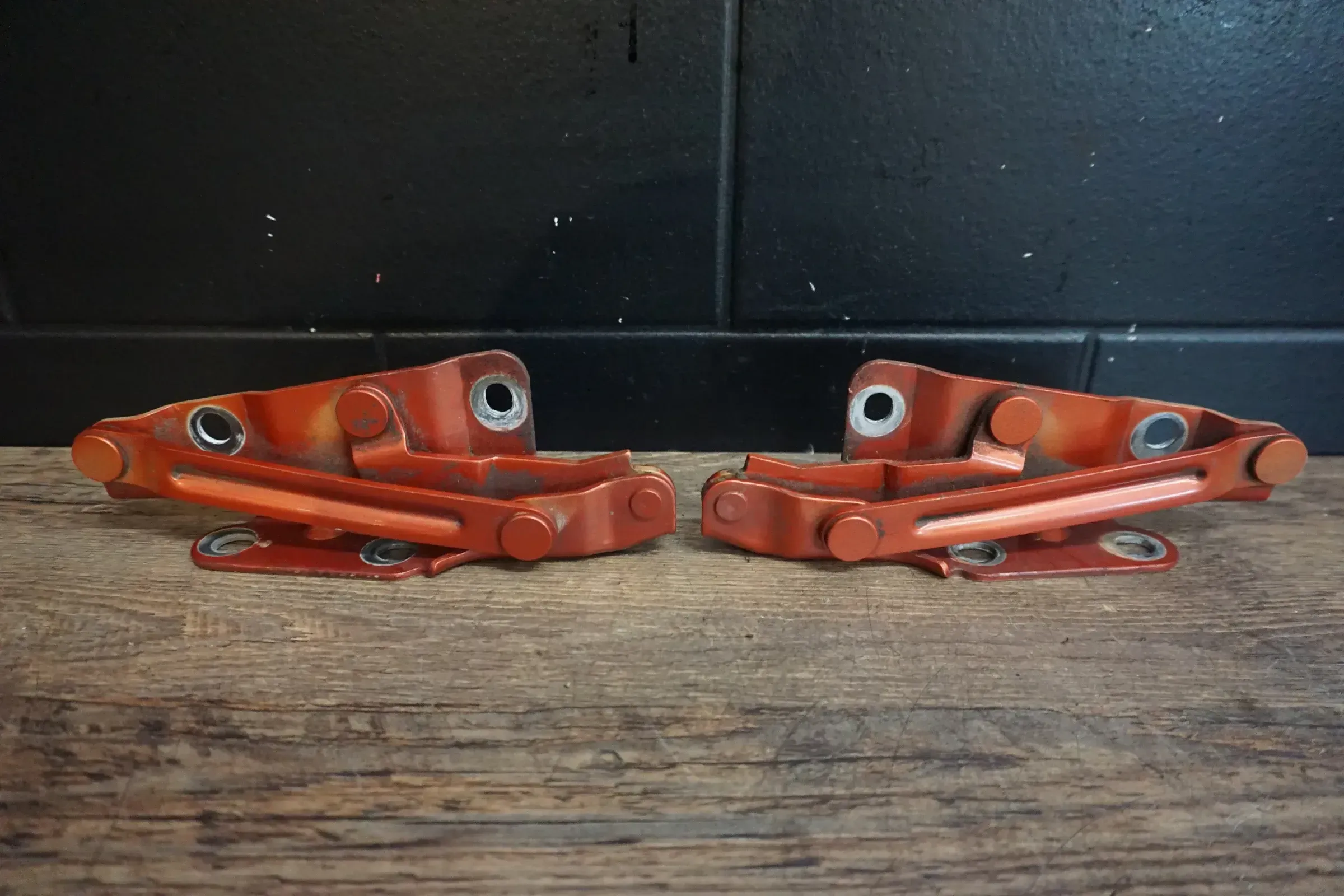 6y0823301a Scharniere Motorhaube links rechts 6Y0923302A Skoda 6Y - Bild 1