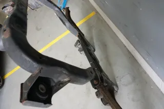 VW T5 Caravelle Original Vorderachse Achsträger Achse vorne Aggregateträger - Bild 7