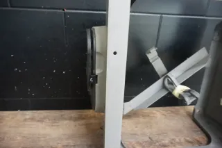VW T4 Sitzkonsole Konsole vorne links Fahrersitz Schiene 701881669F rechts grau - Bild 7