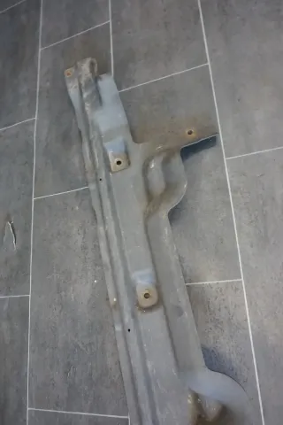 VW T5 ABDECKUNG UNTERBODEN UNTERFAHRSCHUTZ links 7H0825209A - Bild 5
