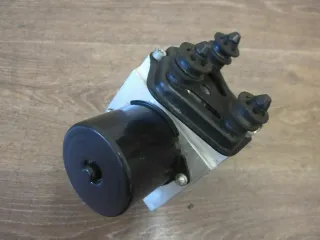 VW Passat 3C 3C5 ABS-Hydraulikblock ABS-Steuergerät 3C0614109N - Bild 2