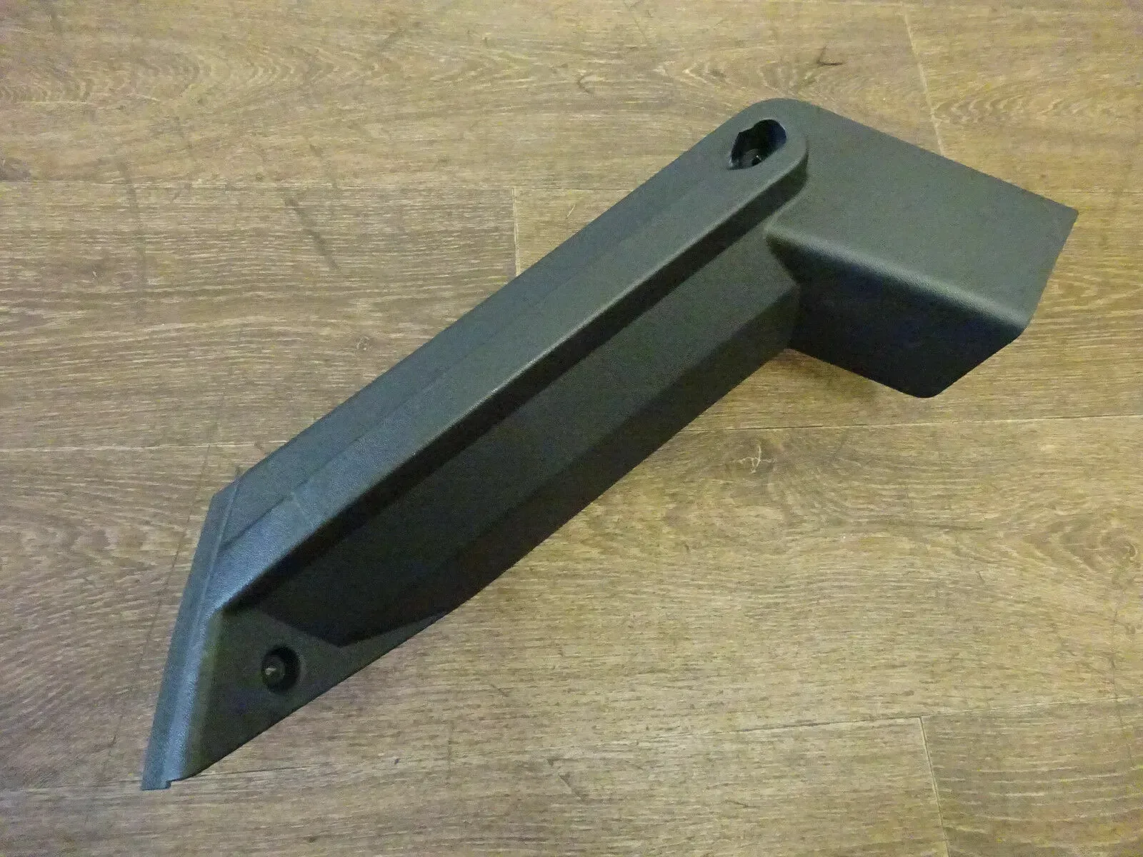 Auflage links Hutalage Ablage hinten 1P0867761H Seat Leon 1P Bj 2007 - Bild 1