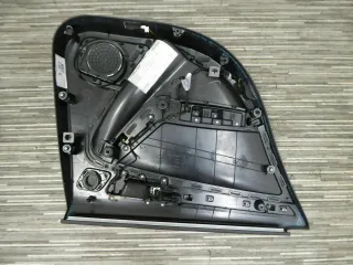 Audi A4 8K Türverkleidung Bang&Olufsen hinten rechts 8K0867306 - Bild 3