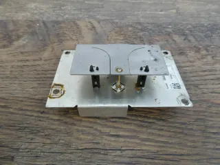 Audi A4 S4 Cabrio 8H GSM Antenne Telefon Telefonantenne 8H0035503 - Bild 2