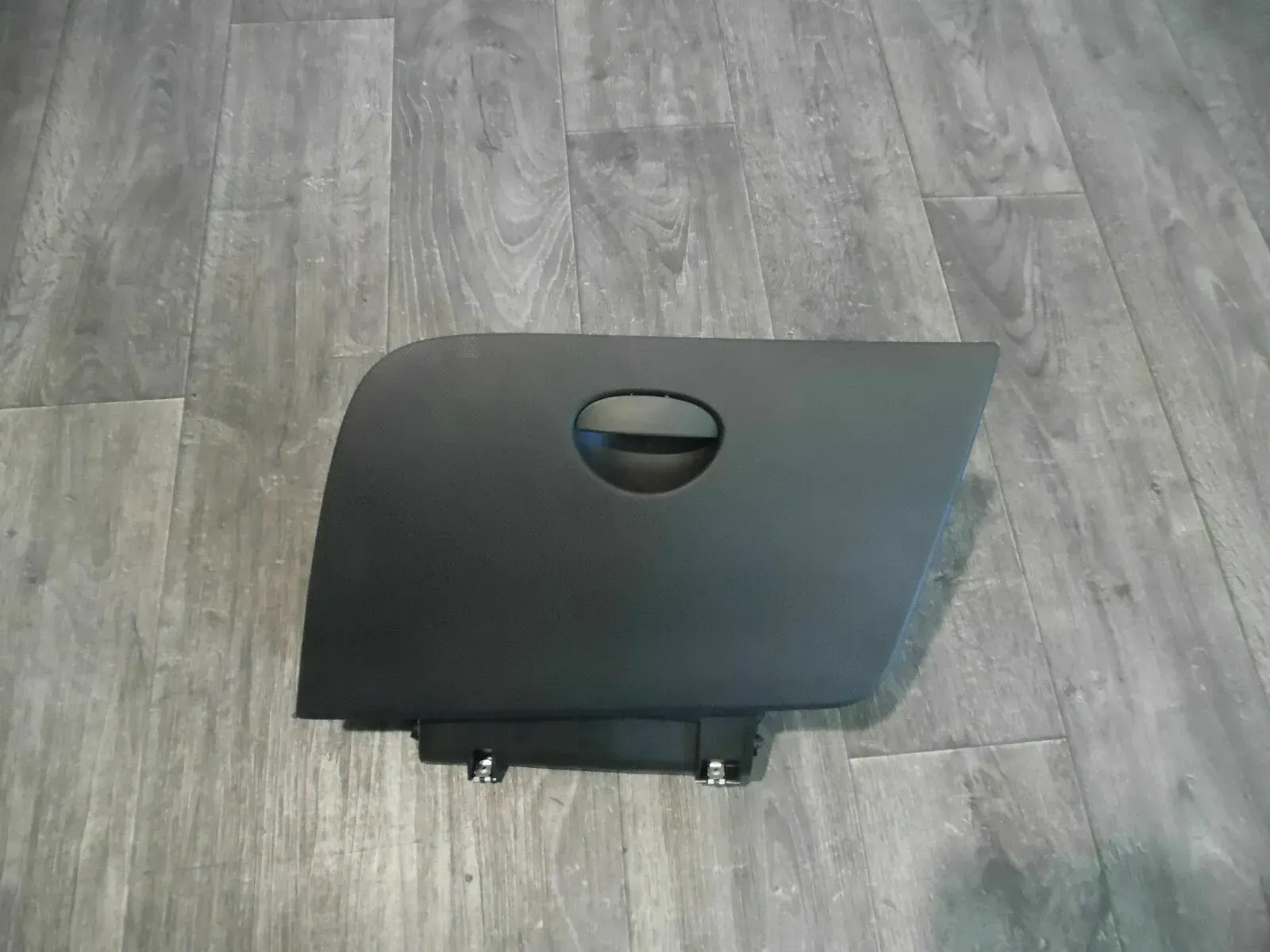 Seat Leon 1P Cupra R Handschuhfach schwarz 1P1857103A Ablagefach *TOP* - Bild 1