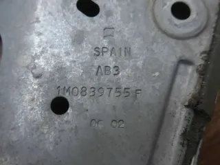 Seat Leon Toledo 1M Fensterheber Gestänge hinten links 1M0839755F - Bild 4
