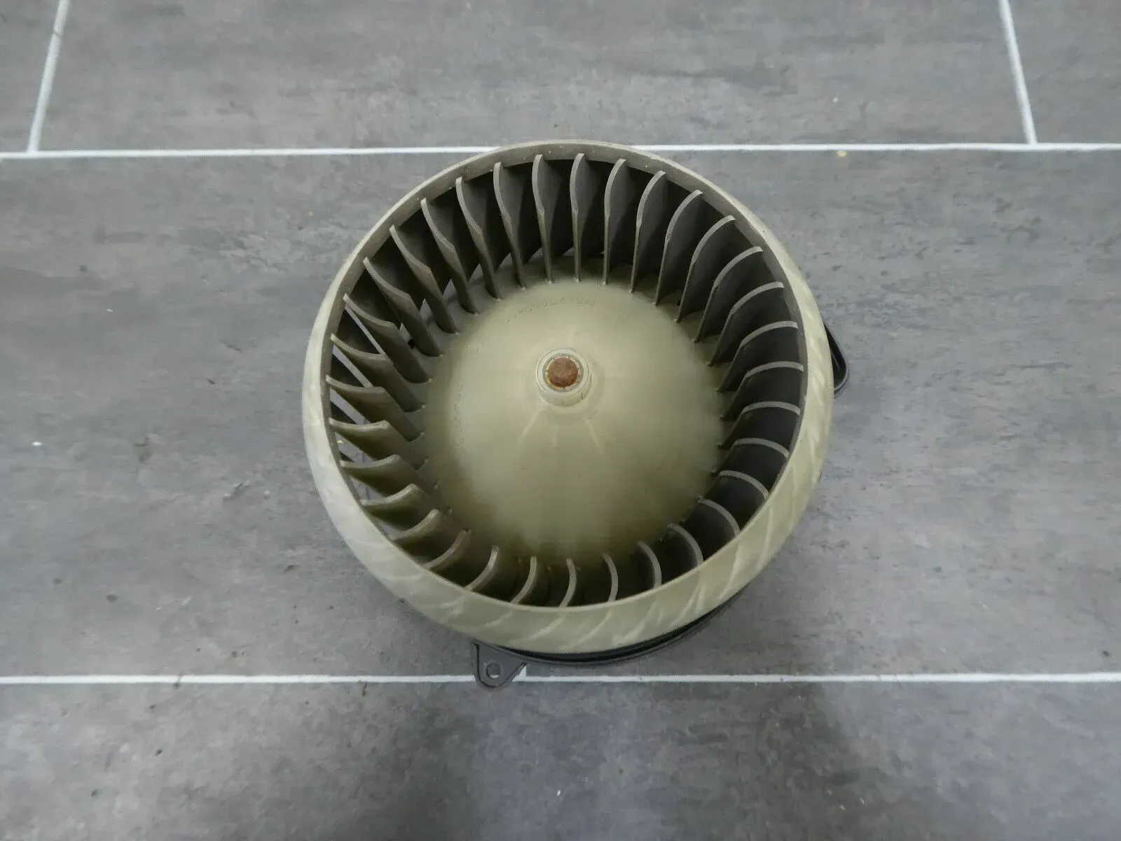 Orig. Audi A7 4G Heizgebläse Gebläsemotor Lüftermotor Heizung Klima 4H1820021 - Bild 1