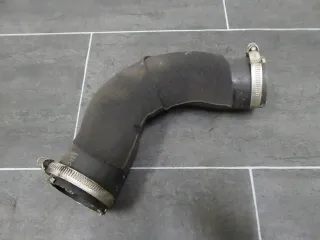 Originaler Ladeluftschlauch Druckschlauch Audi A6 3.0 TDI CLAA 4G0145737AB - Bild 1