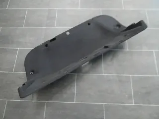 Mercedes W207 Coupe Heckklappenverkleidung Verkleidung Heckdeckel 2076941325 - Bild 2