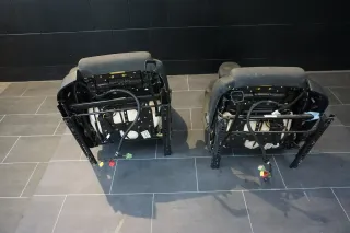 Audi TT 8J Coupe Stoff Sitze vorn Ausstattung Stoffsitze manuel SHZ - Bild 8