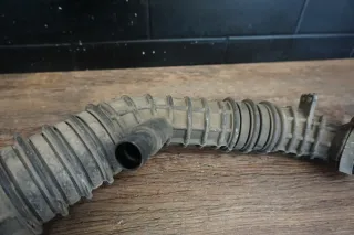 Original VW Bus T5 2,0 TDI Ansaugschlauch Ladeluftschlauch Luftrohr 7E0129627C - Bild 3