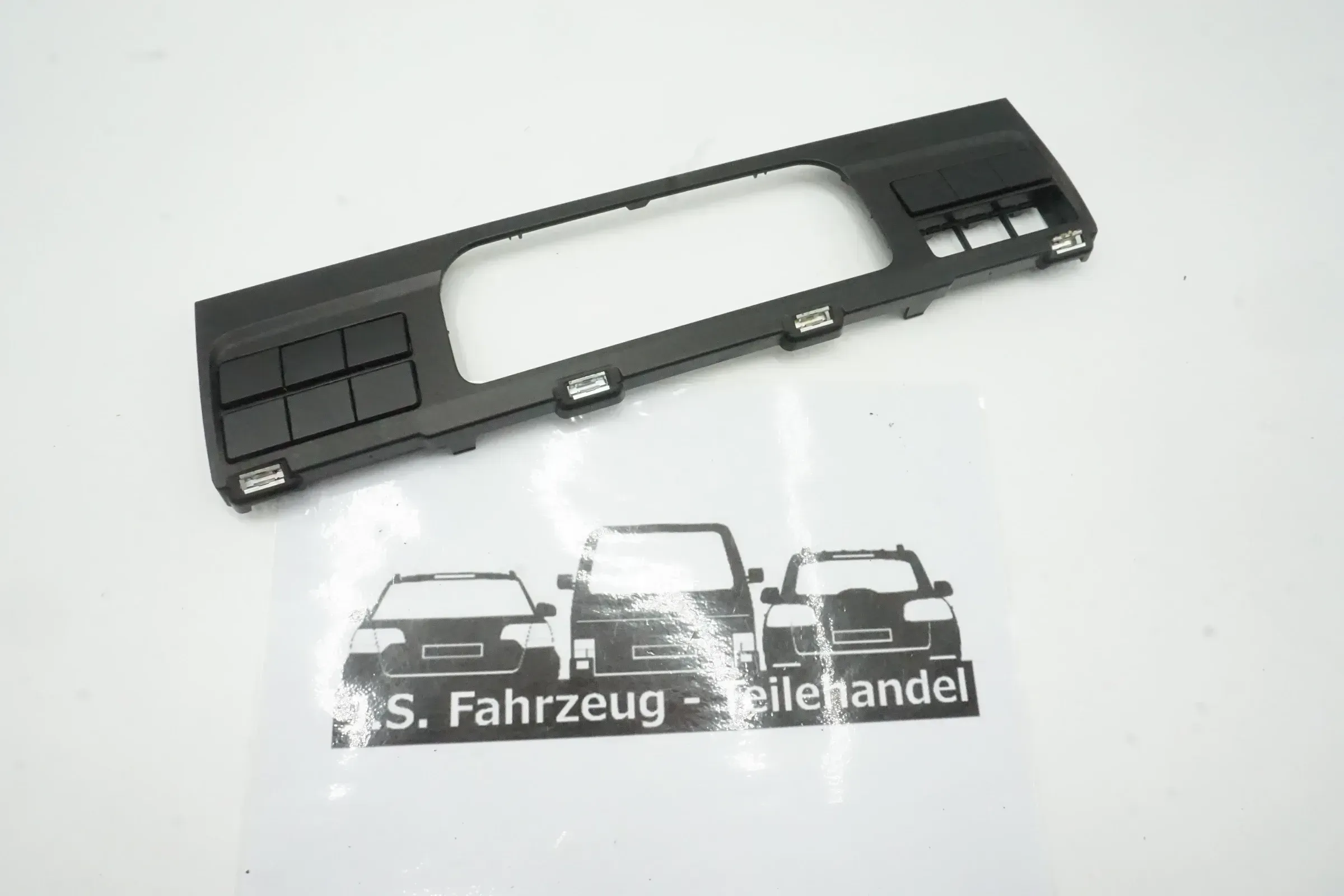 Original VW Bus T6 Blende Dekorblende Verkleidung für Klimabedienteil 7E0857304A - Bild 1