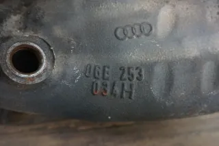 Audi A4 S4 8K A5 S5 8T 8F A8 4H 3.0 CAK Abgaskrümmer Krümmer rechts 06E253034H - Bild 3