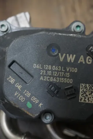 Audi A6 4G 2.0TDI Abgaskühler Ladeluftkühler Regelklappe 04L128063L 04L128637 - Bild 4