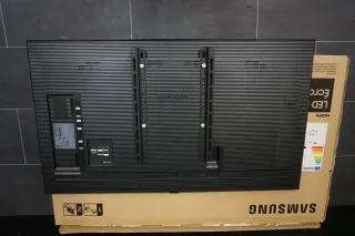 SAMSUNG QM43R Public Display LH43QMREPGCXEN Verpackung gebraucht - Bild 5