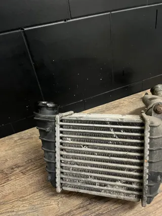 Original Audi TT 8N Roadster 1.8T Quattro Ladeluftkühler Valeo Turbo 8N0145803C - Bild 4