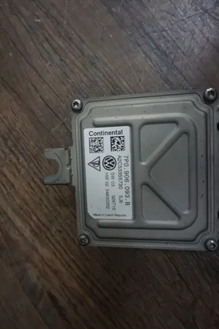 VW Touareg 7P 3.0TDI 7P0906093B Steuergerät für Kraftstoffpumpe Modul Tankpumpe - Bild 2