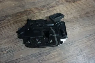 VW Golf 6 Polo 6R Stellmotor Tür Türschloß mit ZV vorne rechts 5K1837016D - Bild 2