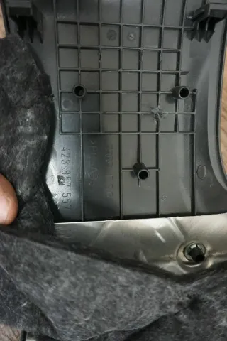 Audi R8 42 Abdeckung 423857557 Verkleidung Fahrerseite links Armaturenbrett - Bild 12