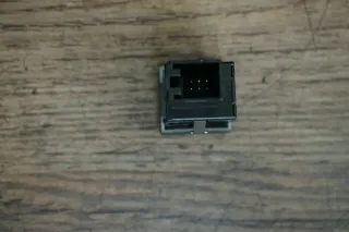 Audi Q3 8U Schalter Taster elektronisches Stabilisierungsprogramm ESP 8U0927134 - Bild 2