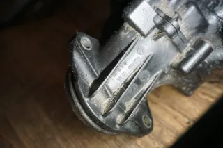 VW T6 T5 Transporter 2.0 TDI Thermostatgehäuse Thermostat 03L121111AF - Bild 6