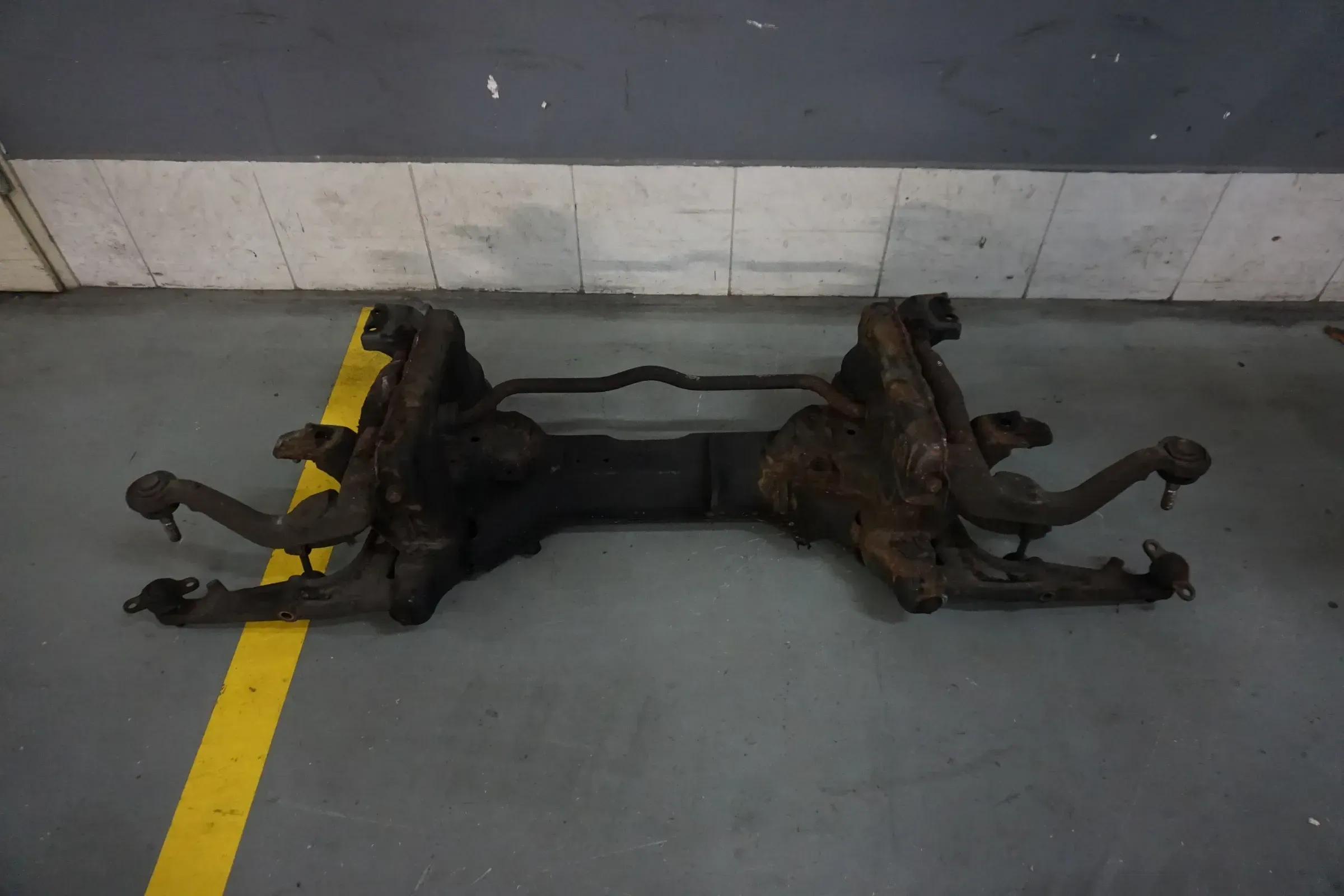 VW T4 102 PS Original + Querlenker Stabilisator Achse Vorderachse vorn - Bild 1
