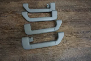 VW Touareg 7L 4er Set Haltegriffe in Kristallgrau 7L0857607A New and Used Genuine VW Parts      (10649) - Bild 1