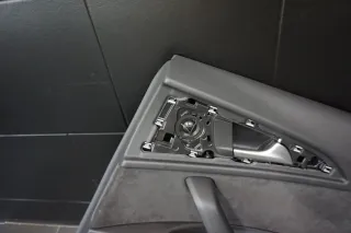 Audi A6 4G S-Line Türverkleidung hinten Rechts Alcantara Beifahrer 4G0867022A - Bild 3